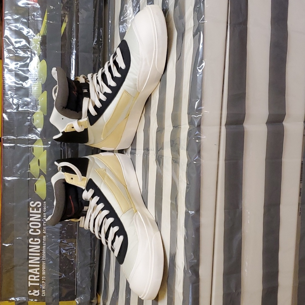 Nike Drop-Type Mid - Picture 2 of 5